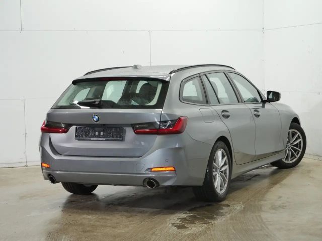 BMW 318 318i Touring