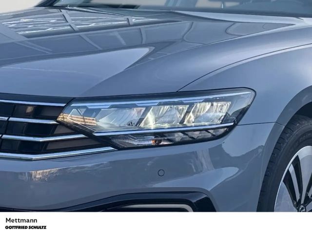 Volkswagen Passat DSG GTE Variant