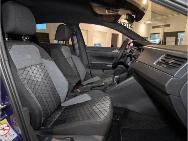 Volkswagen Polo 1.0 TSI DSG R-Line