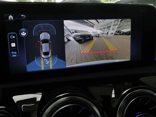 Mercedes-Benz CLA 200 AMG Line Coupé