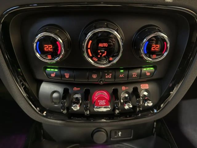 MINI Cooper Clubman Essential Trim KAM+LED+NAVI+KOMF