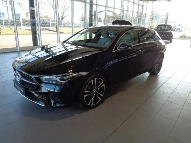 Mercedes-Benz CLA 180 LED,AHK,NAVI,KAMERA,NP:49.189,-EURO