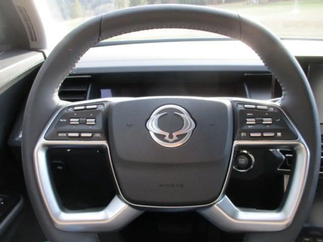 SsangYong Torres 4WD Sapphire