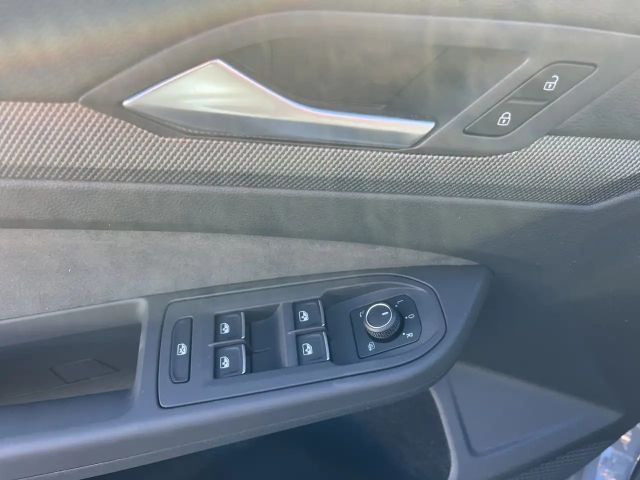 Volkswagen Golf DSG Sport