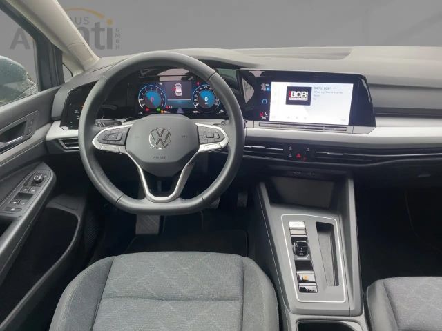 Volkswagen Golf DSG Life