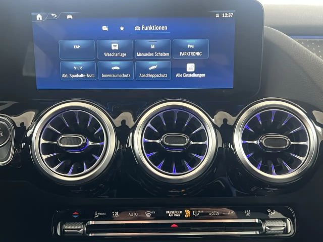 Mercedes-Benz GLA 200 Progressive