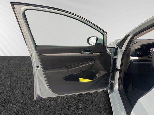 Volkswagen Golf eHybrid