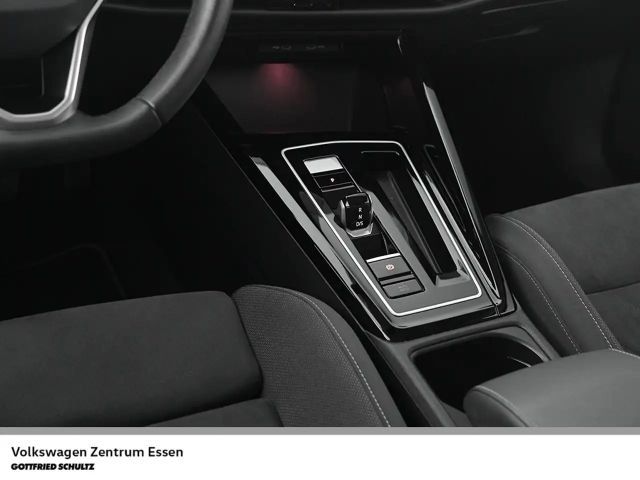 Volkswagen Golf DSG Style