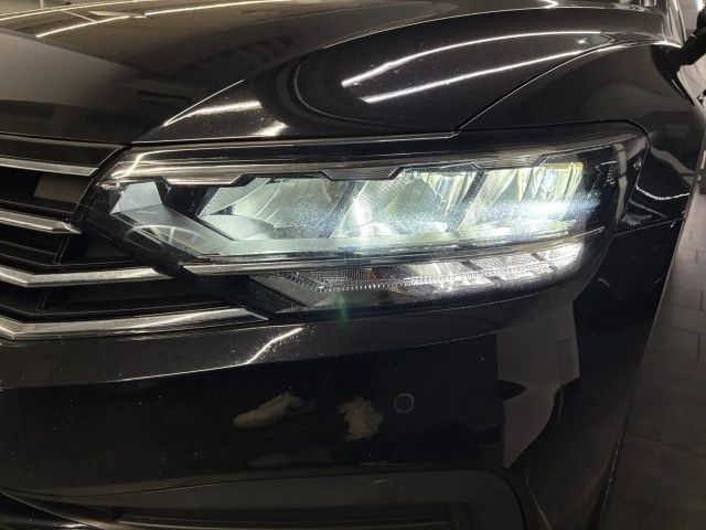 Volkswagen Passat 2.0 TDI Business DSG Variant