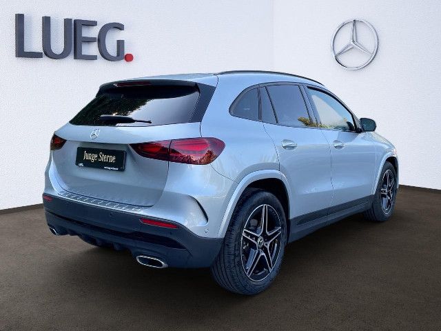 Mercedes-Benz GLA 200 AMG Line
