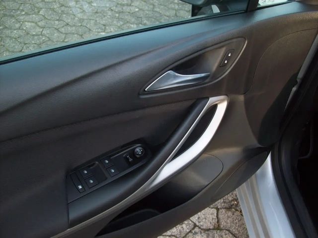 Opel Astra Edition Sports Tourer