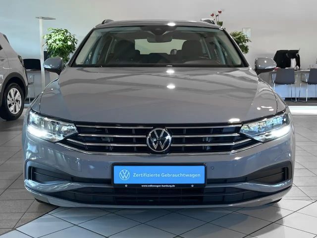 Volkswagen Passat 1.5 TSI DSG Variant