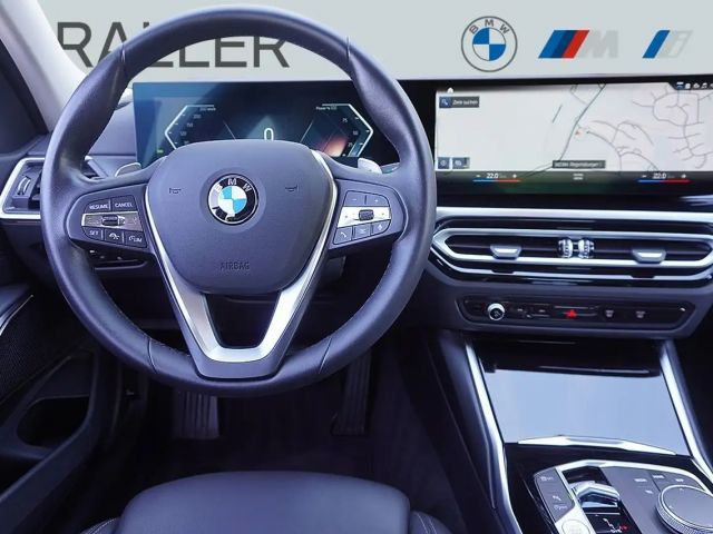 BMW 330 330i Sedan xDrive