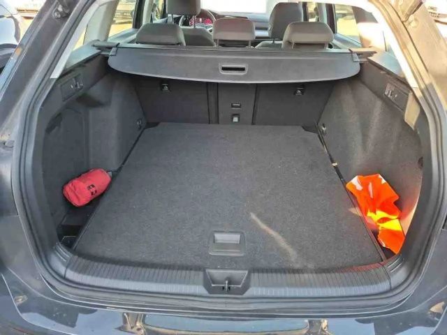 Volkswagen Golf 2.0 TDI DSG Variant