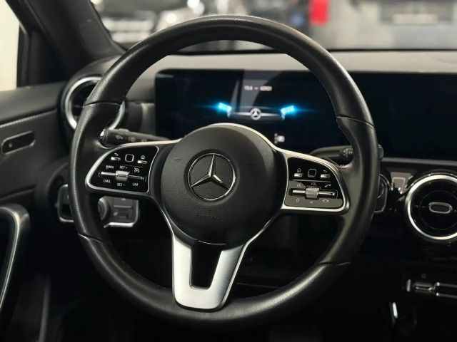 Mercedes-Benz A 180 Progressive