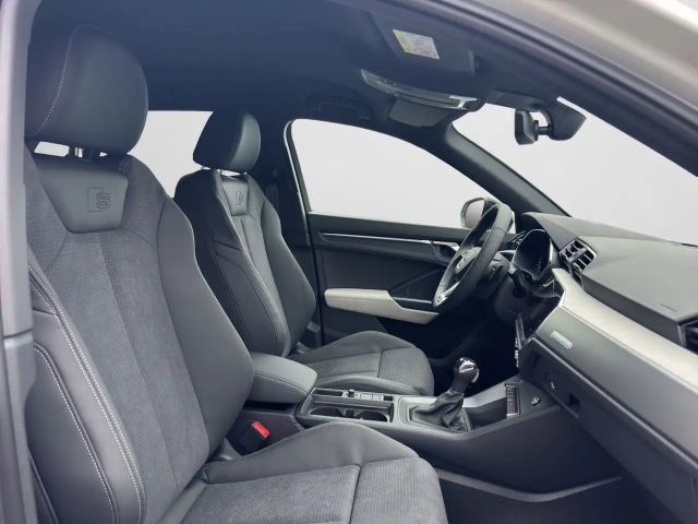 Audi Q3 40 TFSI Quattro S-Line