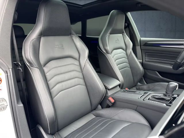 Volkswagen Arteon 2.0 TDI R-Line