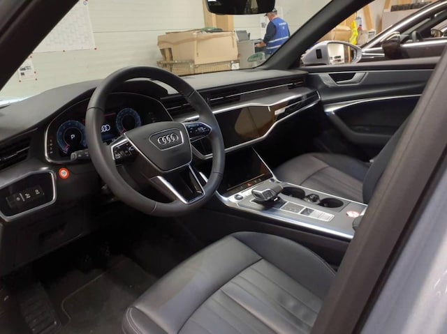 Audi A6 45 TFSI Avant S-Tronic