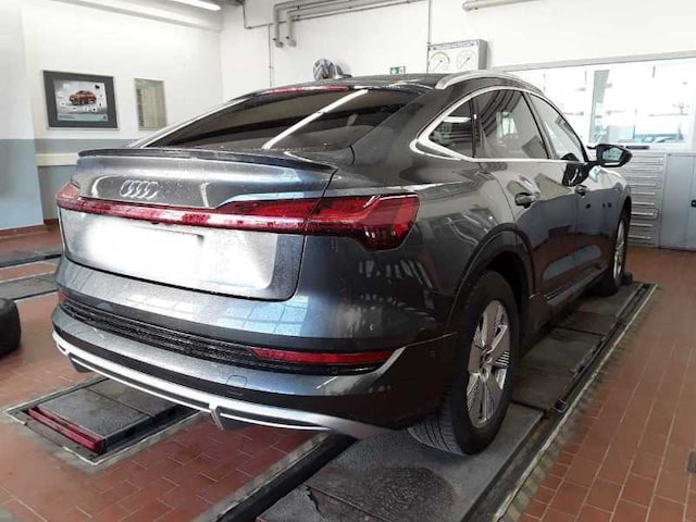 Audi e-tron 50 Quattro S-Line Sportback