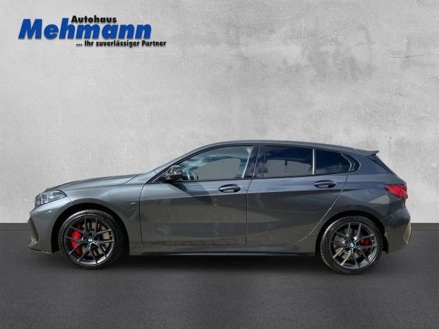BMW 135 135i Sedan xDrive