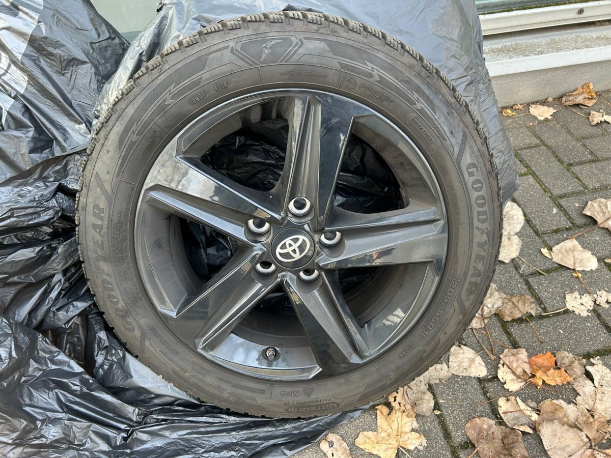 Toyota Corolla Basis Touring