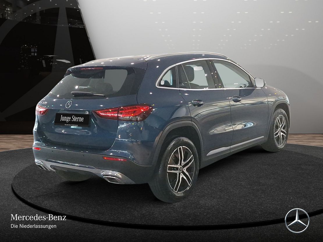 Mercedes-Benz GLA 200 GLA 200