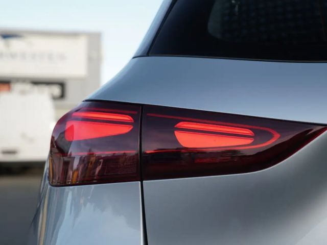 Mercedes-Benz GLA 180 Progressive