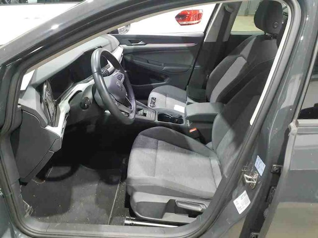 Volkswagen Golf 1.0 TSI