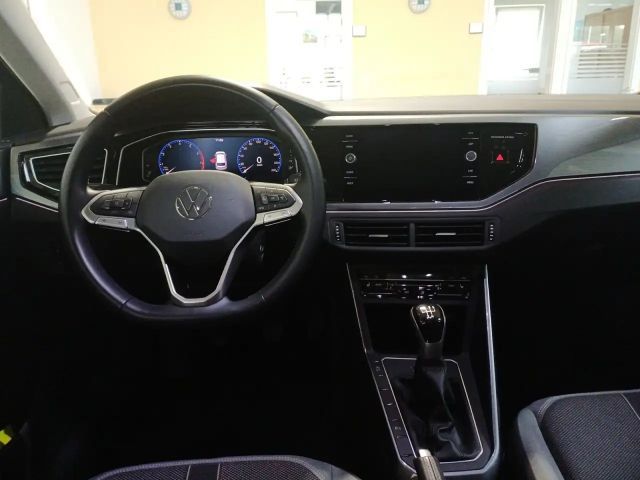 Volkswagen Polo 1.0 TSI Style