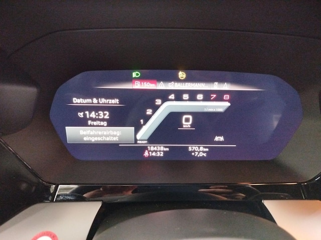 Audi A3 30 TFSI S-Line Sportback