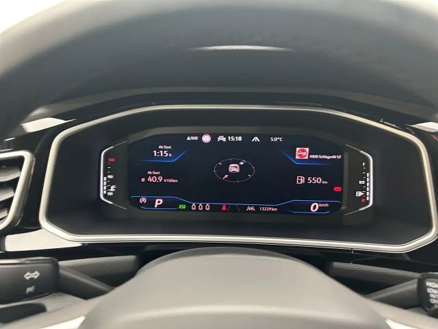 Volkswagen T-Roc 1.5 TSI DSG IQ.Drive R-Line