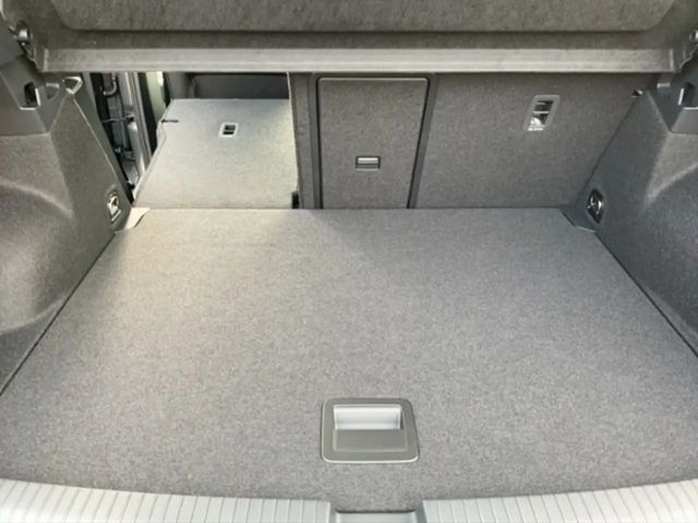 Volkswagen T-Roc GOAL 2.0 l TDI SCR 110 kW (150 PS) 7-Gang-Doppelk