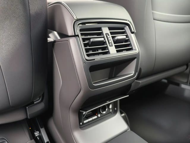 Skoda Karoq 1.5 TSI Ambition