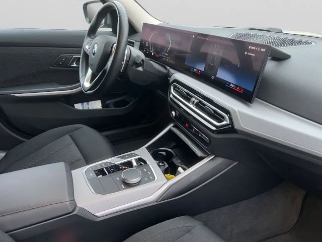 BMW 320 320d Touring xDrive