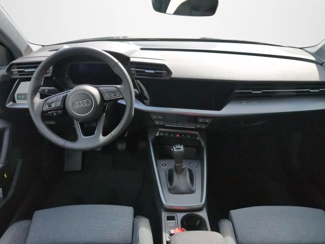 Audi A3 30 TDI Sedan