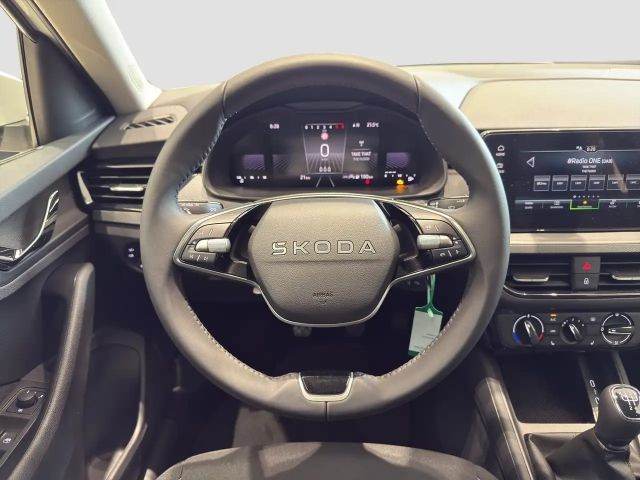 Skoda Kamiq Essence TSI
