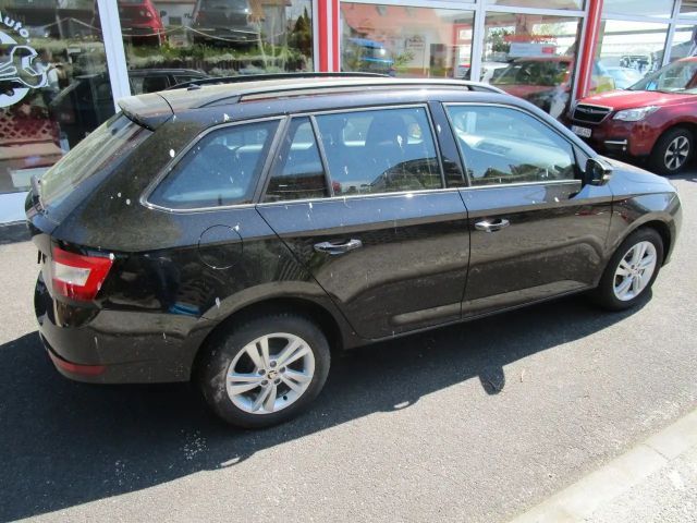 Skoda Fabia 1.0 TSI Combi