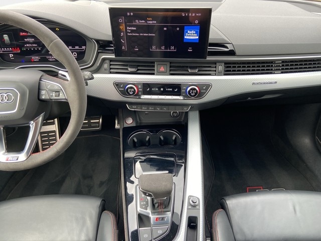 Audi RS4 Avant Quattro