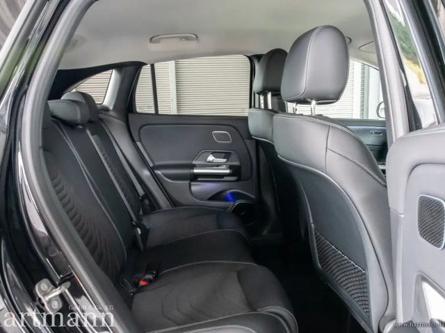 Mercedes-Benz GLA 200 Progressive