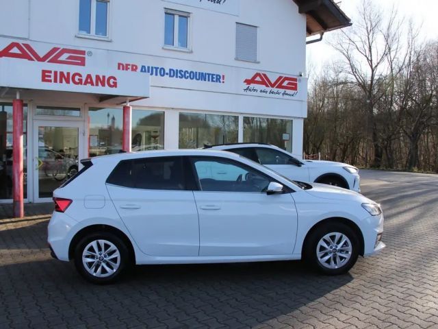 Skoda Fabia TSI 116PS DSG DESIGN LED NWW ALU PDC