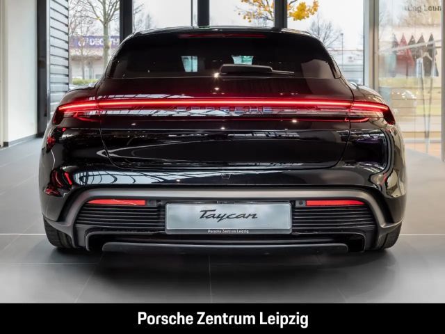 Porsche Taycan Black Edition Sport Turismo