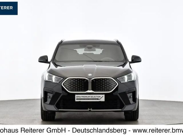 BMW iX2 eDrive20