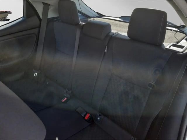 Toyota Yaris Business Hybride