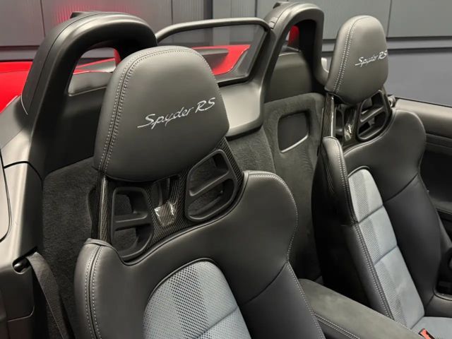 Porsche Cayman 718 RS