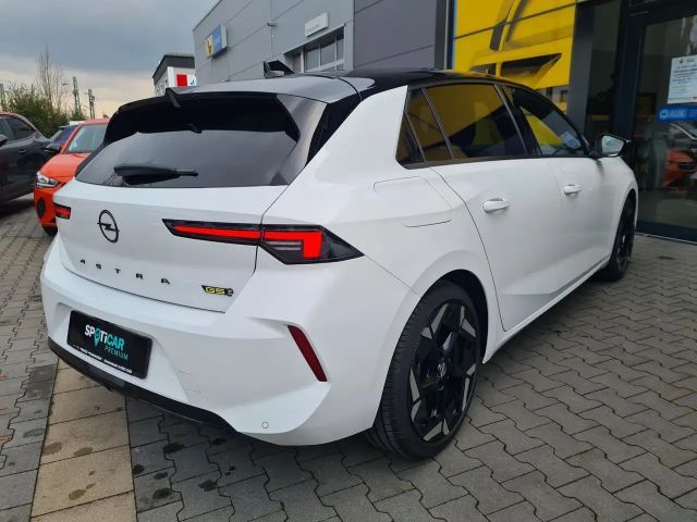 Opel Astra GSe Hybrid Innovation