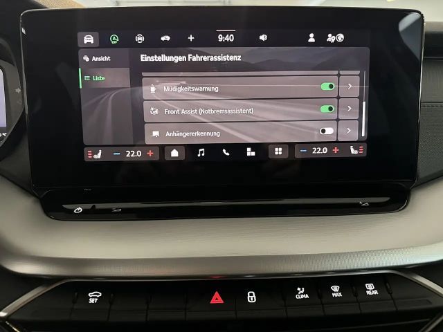 Skoda Octavia Kombi 2,0TDI *LED*AHK*Smart Link*Tempomat*Getön...