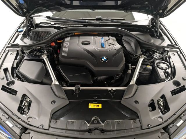 BMW 530 530e M-Sport xDrive