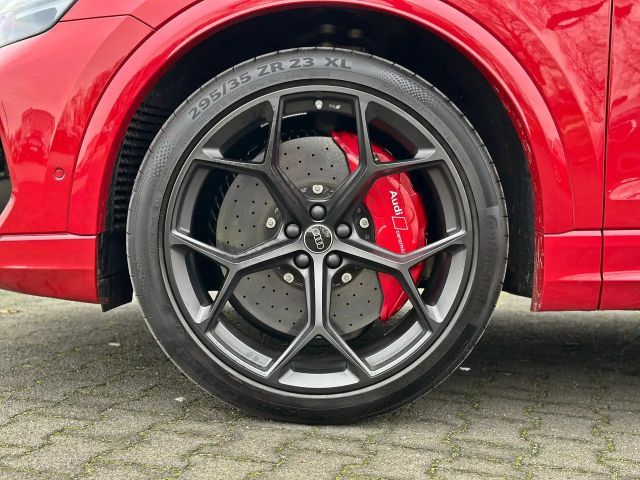 Audi RS Q8 Performance