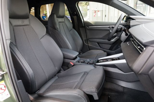 Audi A3 35 TFSI S-Line S-Tronic Sportback