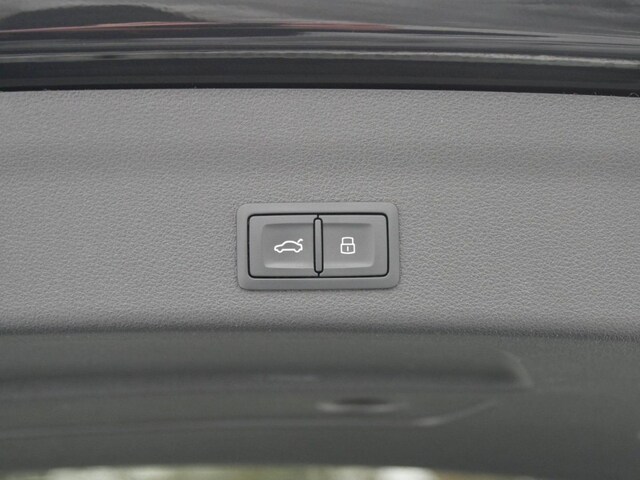 Audi A6 40 TDI Avant S-Line S-Tronic